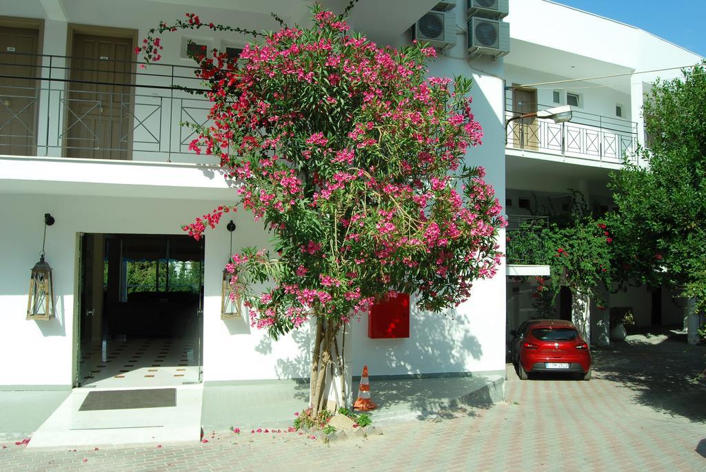 Asteria Hotel Tolón Esterno foto